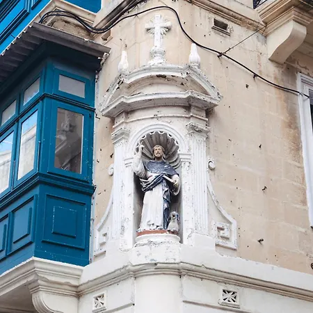 Lägenhet Ray's 1 - Stylish Corner With Balcony Valletta