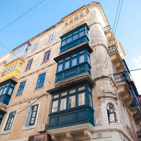 아파트 Ray's 1 - Stylish Corner With Balcony *