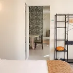 Ray's 1 - Stylish Corner With Balcony 瓦莱塔