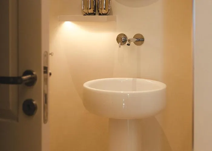 Apartament Ray's 1 - Stylish Corner With Balcony Valletta