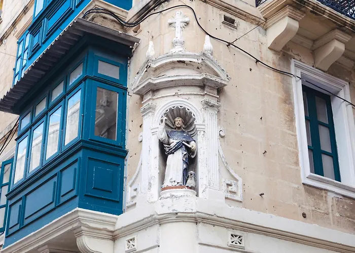 Apartament Ray's 1 - Stylish Corner With Balcony Valletta